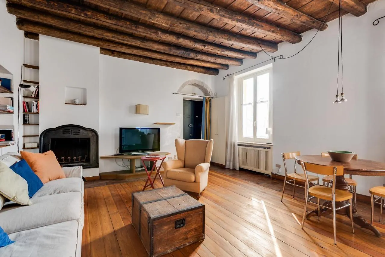 Duplex Incantevole Sui Tetti Nel Cuore Dei Navigli Μιλάνο